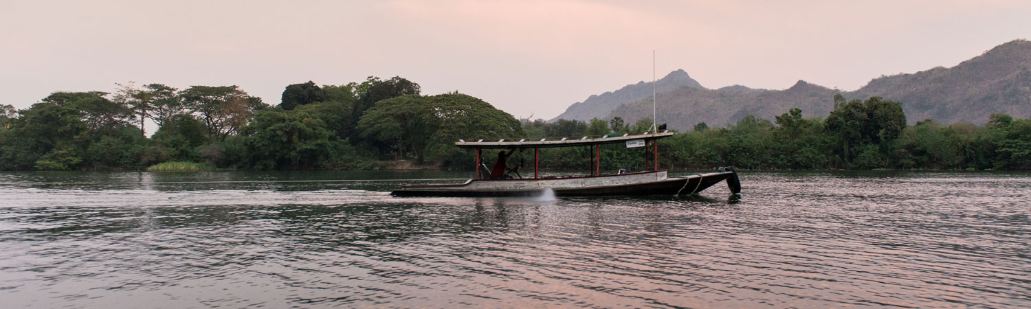 ที่ตั้งร้านอาหารธาราบุรี